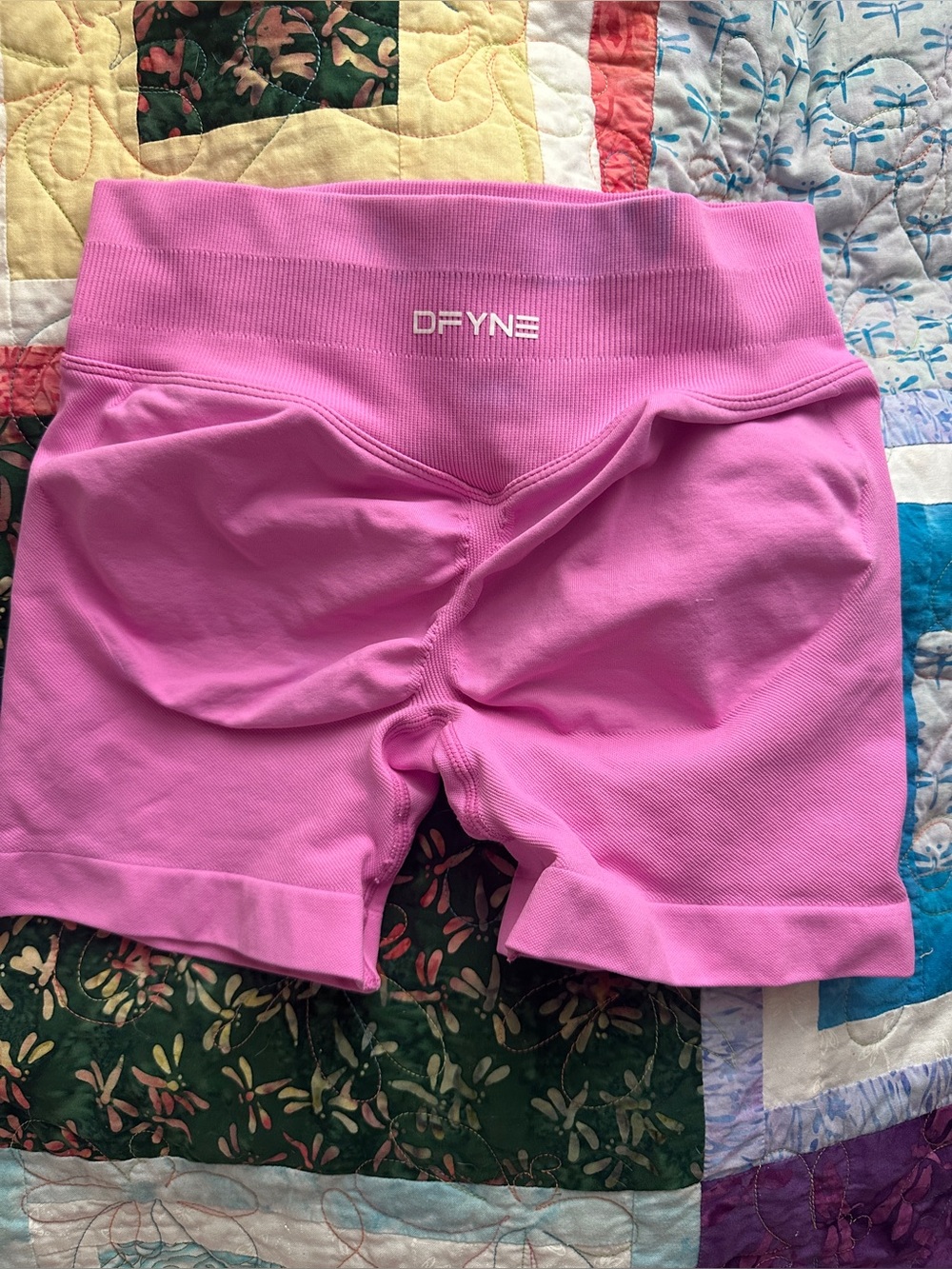dyfne 4.5 impact shorts! 💗